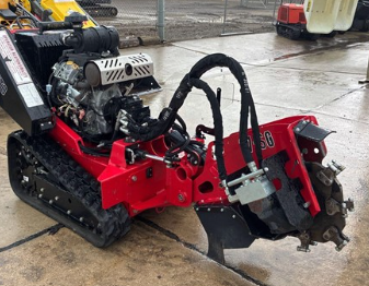 Barreto 37SGB commercial track stump grinder